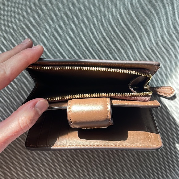 Coach Wallet - Picture 5 of 7